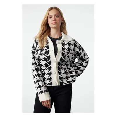 Trendyol Ecru Soft Texture Coat Look Knitwear Cardigan