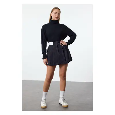 Trendyol Black Contrast Belt Detailed Striped Mini Skirt