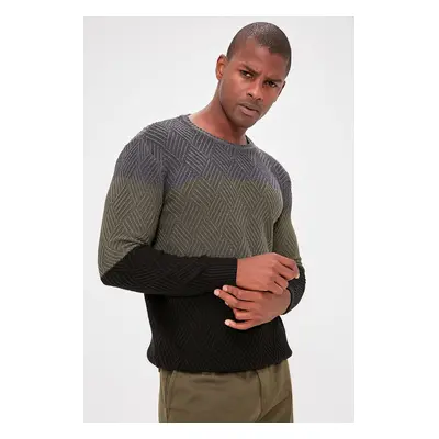 Trendyol Khaki Regular Crew Neck Color Block Knitwear Sweater