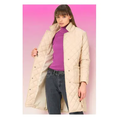 Z6722 DEWBERRY WOMEN'S TOPPER-PLAIN BEIGE