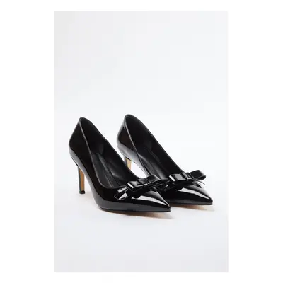 Trendyol Black Bowknot Patent Leather Women's Classic Stiletto Thin Heeled Shoes