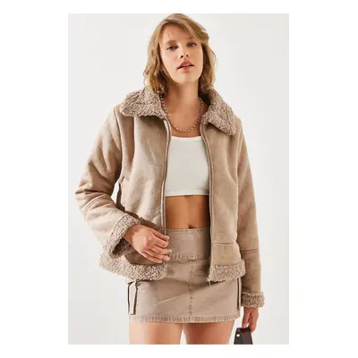 Bianco Lucci Women's Suede Plush Coat