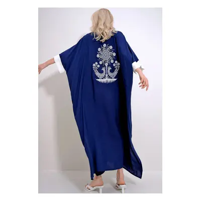 Trend Alaçatı Stili Women's Navy Blue Full Collar Back Embroidered Bat Sleeve Maxiboy Woven Dres