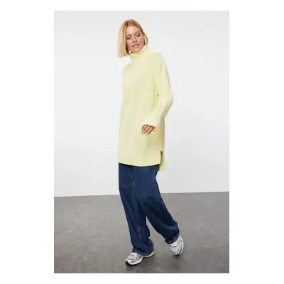 Trendyol Light Yellow Wide Pattern Turtleneck Knitwear Sweater