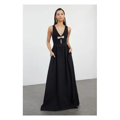 Trendyol Black Plain Regular Woven Elegant Evening & Graduation Dress