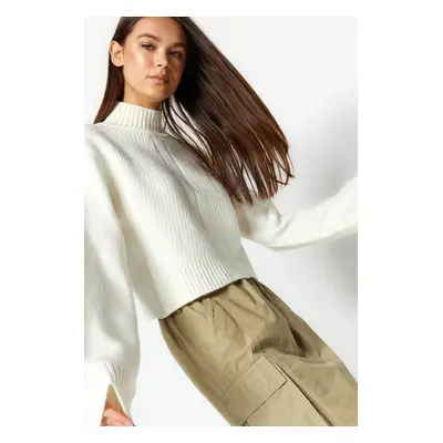 Trendyol Ecru Crop Soft Textured High Collar Knitwear Sweater