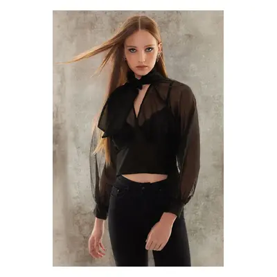 Trendyol Black Crop Sheer Look Woven Blouse