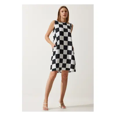 Happiness İstanbul Women's White Black Patterned Summer Bell Dress