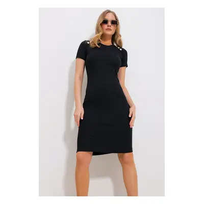 Trend Alaçatı Stili Women's Black Crew Neck Button Detailed Camisole Dress