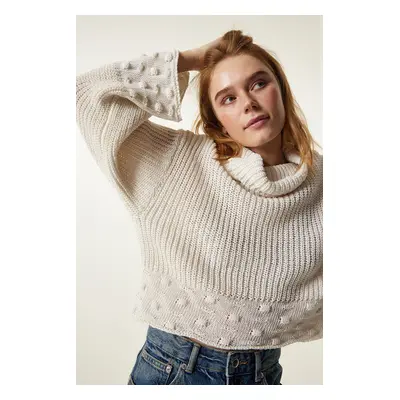 Happiness İstanbul Women's Cream Turtleneck Textured Seasonal Knitwear Sweater