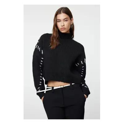 Trendyol Black Soft Textured Yarn Detailed Crop Knit Sweater