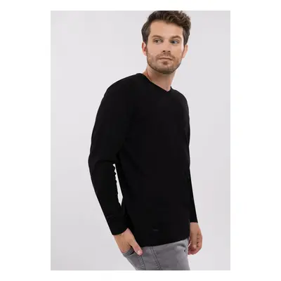 Volcano Man's Sweater S-Stig