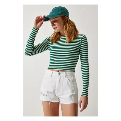 Happiness İstanbul Women's Dark Green Crew Neck Striped Crop Knitted Blouse