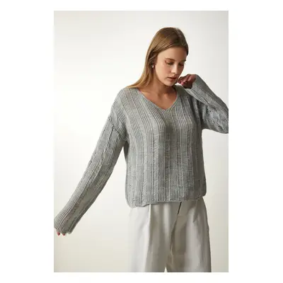 Happiness İstanbul Women's Gray Ripped Detailed Oversize Knitwear Sweater