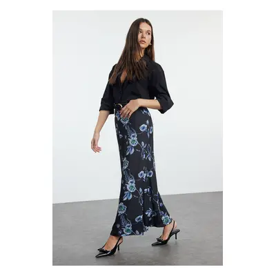 Trendyol Black Floral Printed A Line/Bell Cut Flexible Maxi Skirt