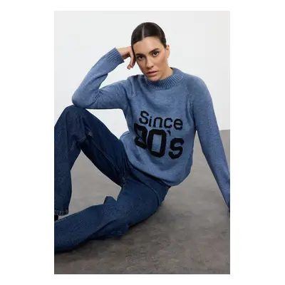 Trendyol Blue Soft Textured Slogan Detailed Knitwear Sweater