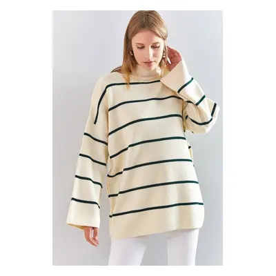 Bianco Lucci Women's Turtleneck Striped Oversize Knitwear Sweater