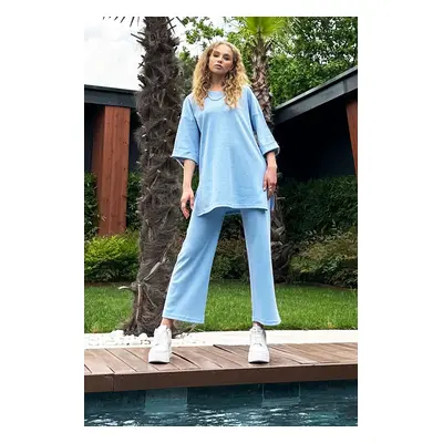 Trend Alaçatı Stili Women's Blue Slit Boyfriend T-Shirt and Trousers Interlock Set