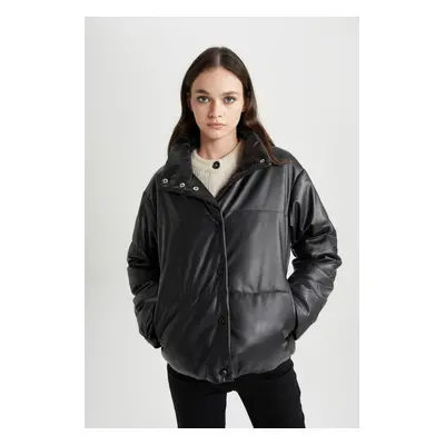 DEFACTO Water Repellent Oversize Wide Cut Thermal Insulated Windproof Faux Leather Jacket