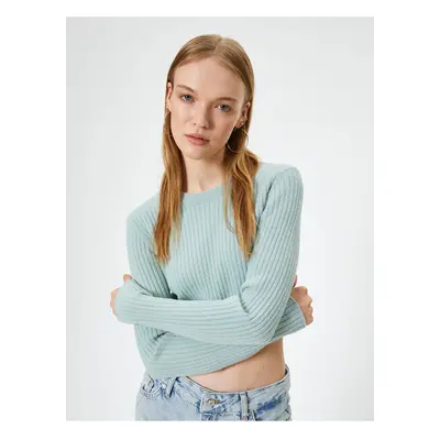 Koton Crew Neck Crop Knitwear Sweater Slim Fit