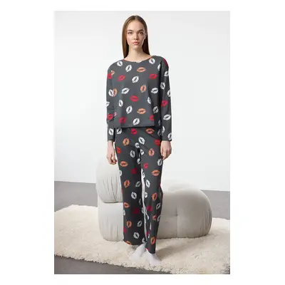 Trendyol Anthracite 100% Cotton Lip Patterned Knitted Pajama Set