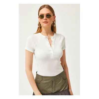 Olalook Women's White Buttoned Raglan Short Sleeve Blouse