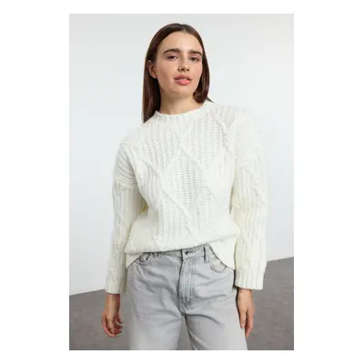 Trendyol Ecru Wide Pattern Soft Texture Knitwear Sweater