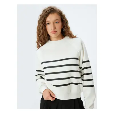 Koton Crew Neck Sweatshirt Long Sleeve Comfortable Pattern