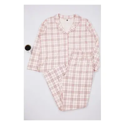 Trendyol Curve Pink Plaid Shirt Collar Knitted Pajama Set