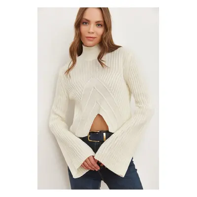 Olalook Women's White Wide Sleeve Detailed Front Asymmetric Crop Knitwear Sweater