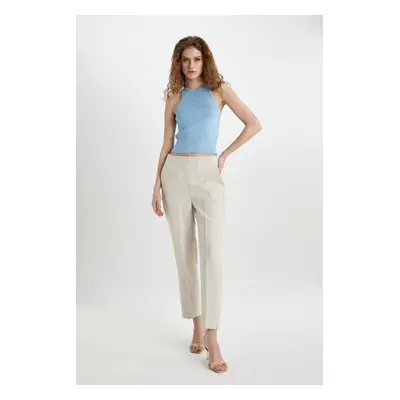 DEFACTO Carrot Fit Pocket High Waist Short Cuff Trousers