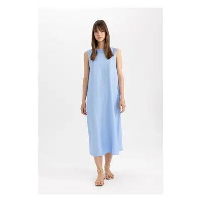 DEFACTO Regular Fit Crew Neck Sleeveless Maxi Dress