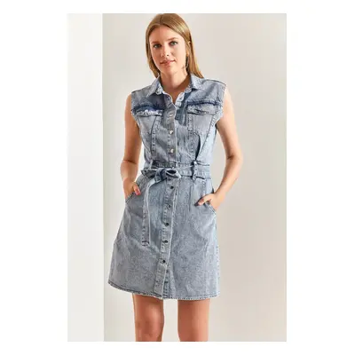 Bianco Lucci Women's Belted Snap Fastener Denim Dress