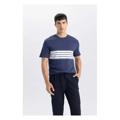 DEFACTO Regular Fit Crew Neck Short Sleeve T-Shirt