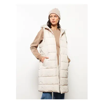 LC Waikiki Women's Hooded Plain Puffer Vest