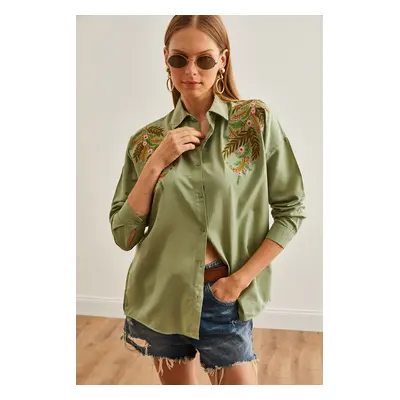 Olalook Women's Leaf Mold Green Embroidery Detailed Oversize Woven Shirt