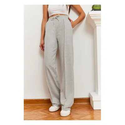 Bianco Lucci Women's Wide Leg Casual Sweatpants