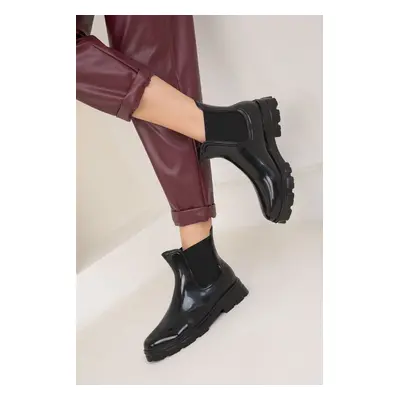 Soho Women's Black Boots & Bootie