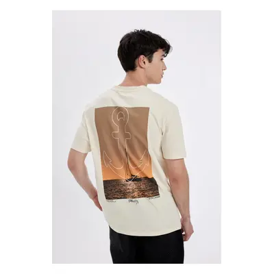 DEFACTO Regular Fit Crew Neck Back Printed Short Sleeve T-Shirt