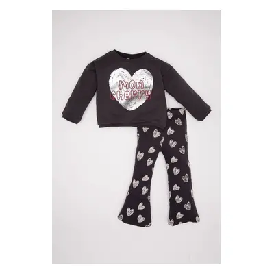 DEFACTO Baby Girl 2-Piece Set Heart Patterned Crew Neck Sweatshirt Top Elastic Waist Heart Patte