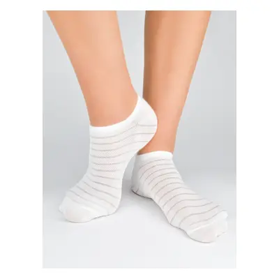 NOVITI Woman's Socks ST045-W-01