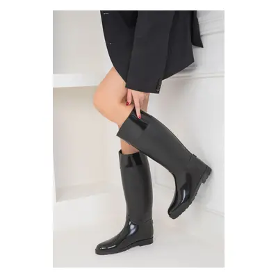 Soho Black Women's Boots