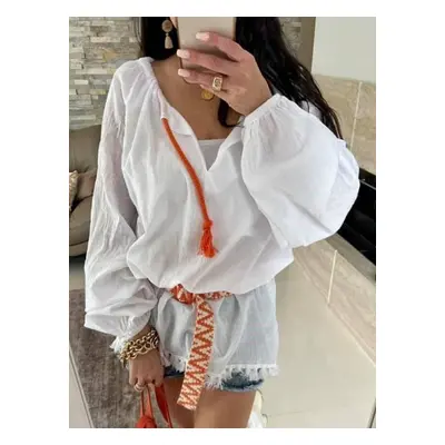 White boho shirt with white top and belt By o la la