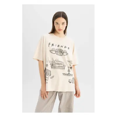 DEFACTO Friends Oversize Fit Crew Neck Printed T-Shirt