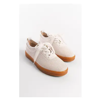 Capone Outfitters Women's Sneakers