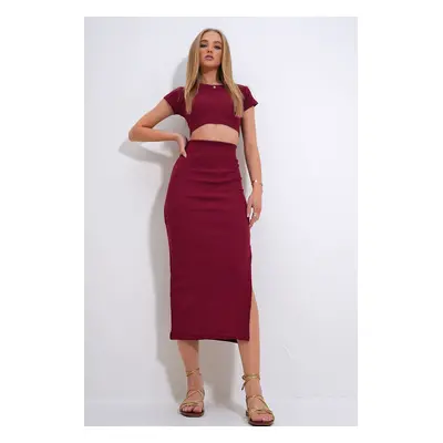 Trend Alaçatı Stili Women's Burgundy Crew Neck Crop Blouse and Slit Skirt Camisole Suit