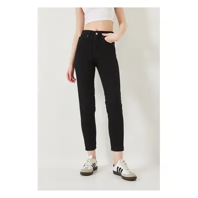 Bianco Lucci Women Mom Jeans