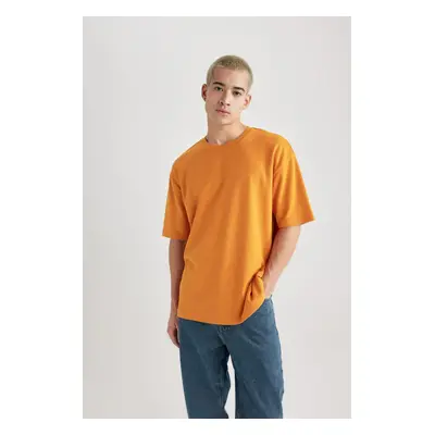 DEFACTO Oversize Wide Fit Crew Neck Short Sleeve Basic Plain Heavy Fabric T-Shirt