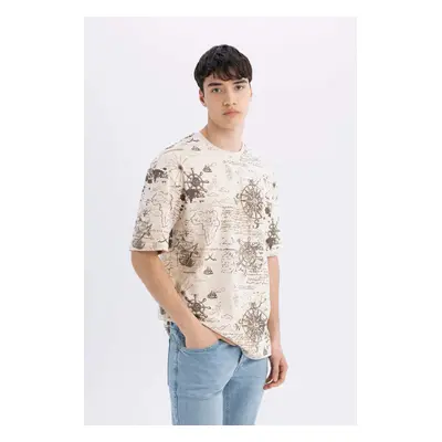 DEFACTO Comfort Fit Crew Neck Printed T-Shirt