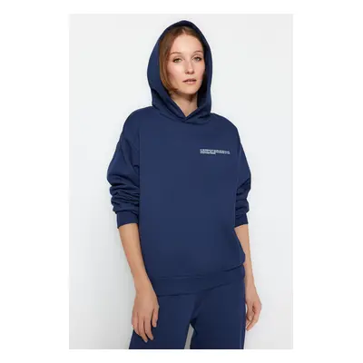 Trendyol Navy Blue Thick Polar Fleece Regular Hooded Printed Knitted Sweatshirt